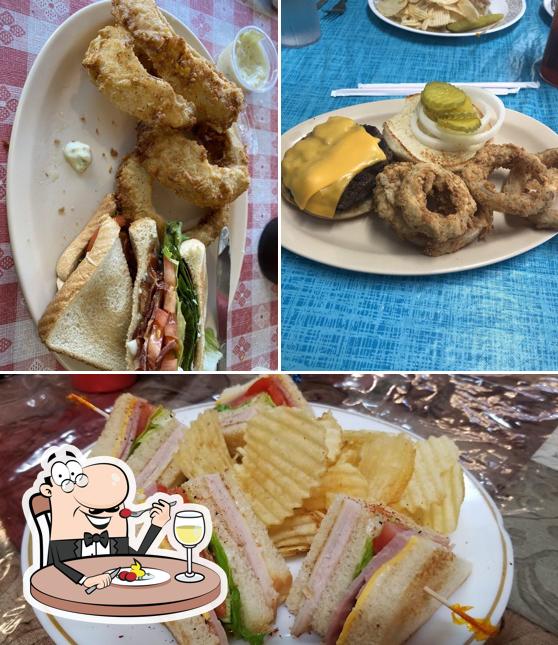 Alma's Courthouse Whistle Stop in Livingston Restaurant menu and reviews