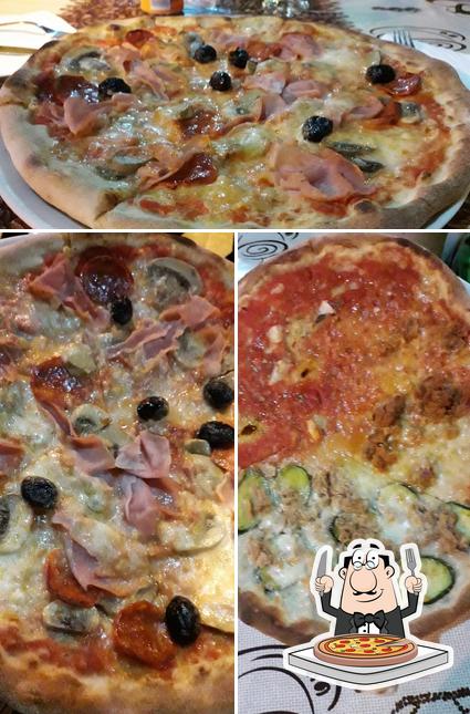 A Pizzeria Il Pirata presso il Lido TOP STOP, puoi goderti una bella pizza