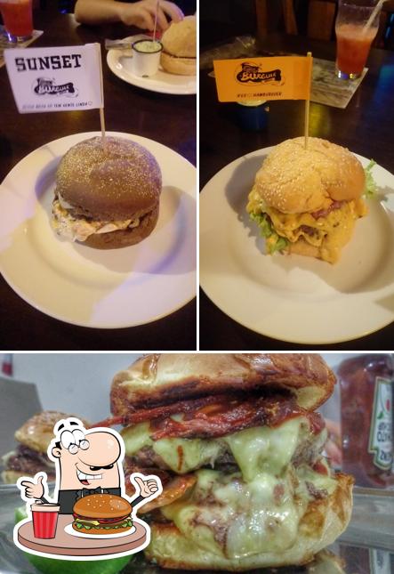 Consiga um hambúrguer no SURFERS BURGUER- RODÍZIO DE MINI HAMBÚRGUER