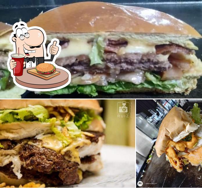 Experimente um hambúrguer no Leandro e Samuka - Lanches e Açaí