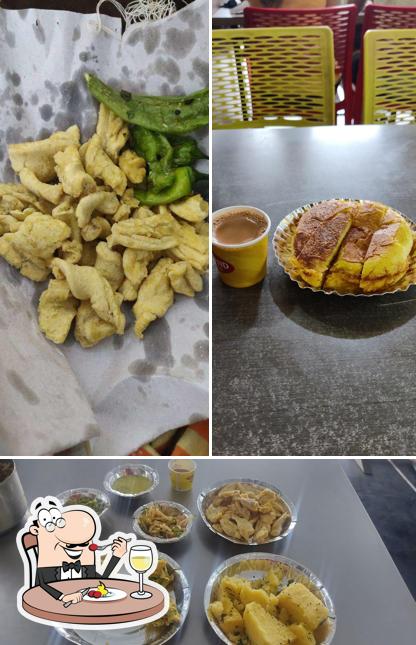 Food at Iscon Gathiya - Karnavati SG Highway
