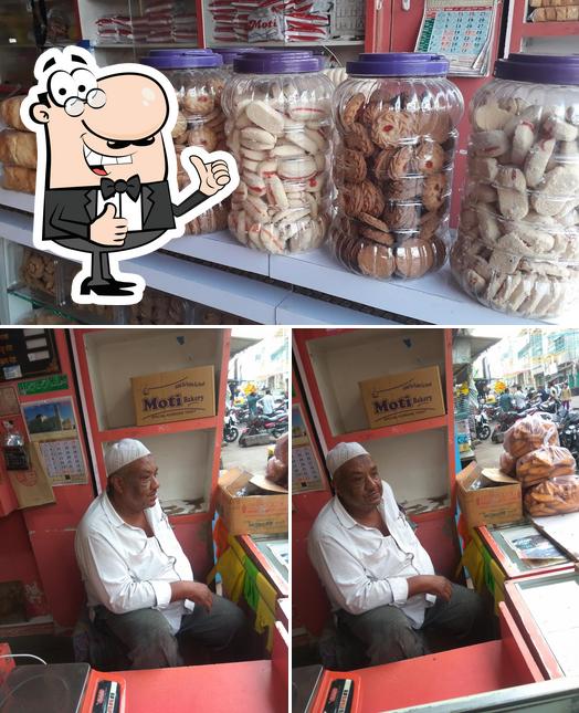 Moti Bakery, Ujjain Restaurant reviews