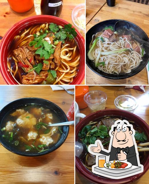 Chinese Snack Box Ltd in Leicester Restaurant menu and reviews