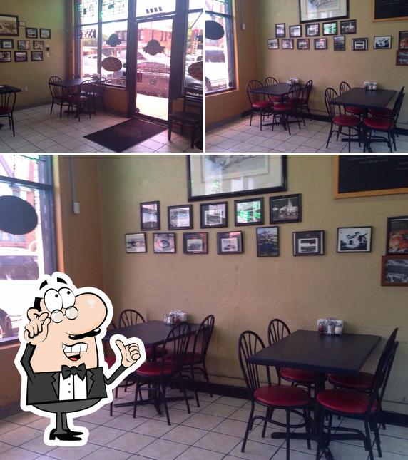 Oak Cliff Pizza in Dallas Restaurant menu and reviews