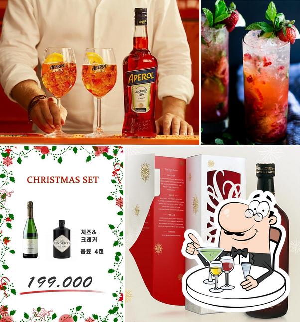 Retro Kitchen / Second Room pub & bar, Gunsansi Restaurant reviews