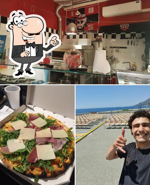 Voici la photo représentant la intérieur et burger sur Simonetti's Pizza