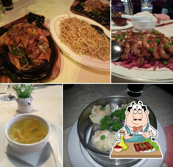 Prenditi i piatti di carne a Peking
