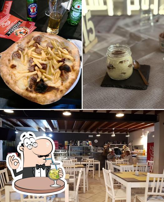 Voici la photo indiquant la boire et intérieur sur Parfin Pizzeria