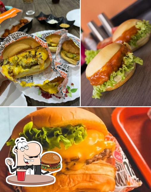 Burger Wings Khalifa Street برجر وينغز شارع خليفة restaurant, Al