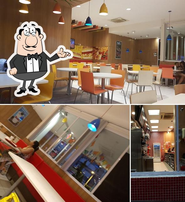 O interior do Bob's Burger - Drive Bancários