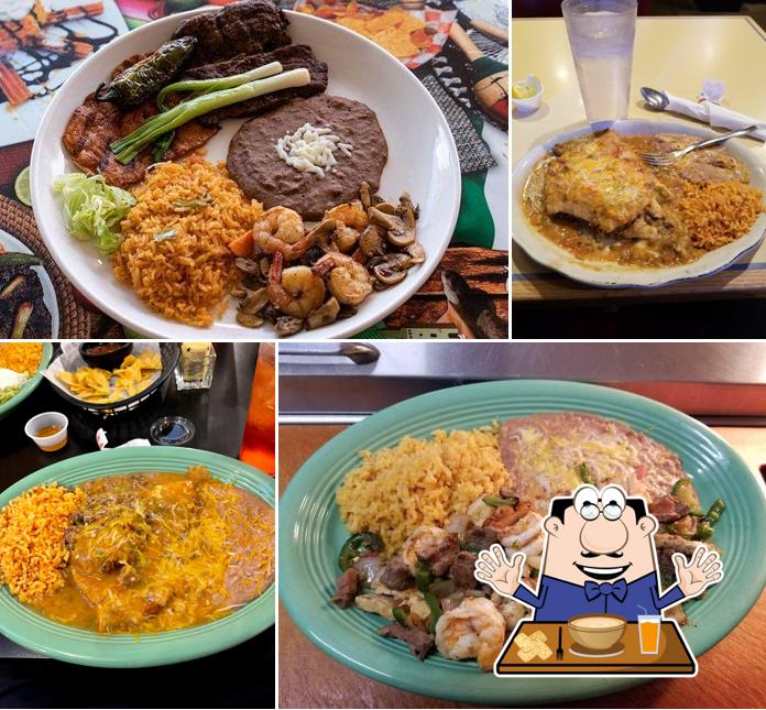 Garlic & Onions Mexican Grill in Pueblo Restaurant menu and reviews