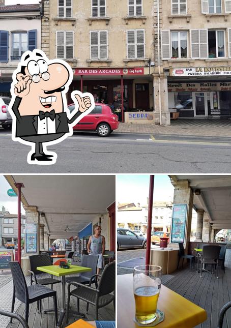 Bar es Arcades