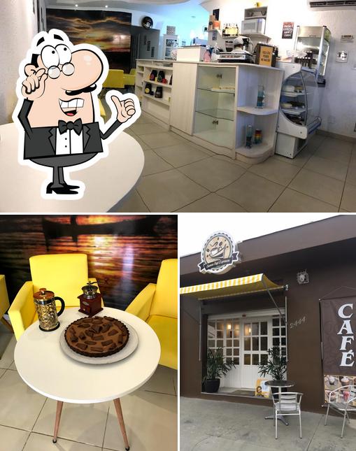 O interior do Canoa Cafe Espresso