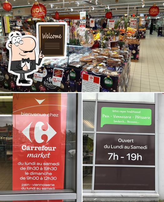 Voici une image de Carrefour Market Fougères