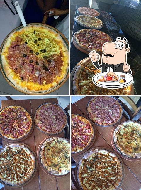 Escolha pizza no Romanella Churrascaria e Pizzaria