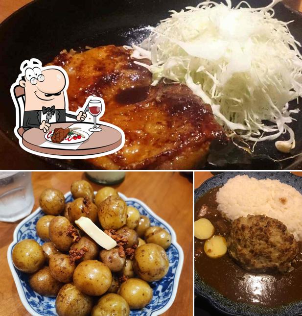 Pick meat dishes at Tokyo Tonteki Greenbelt 5