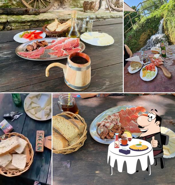 Piatto di formaggi al Seosko Domacinstvo Kristijan