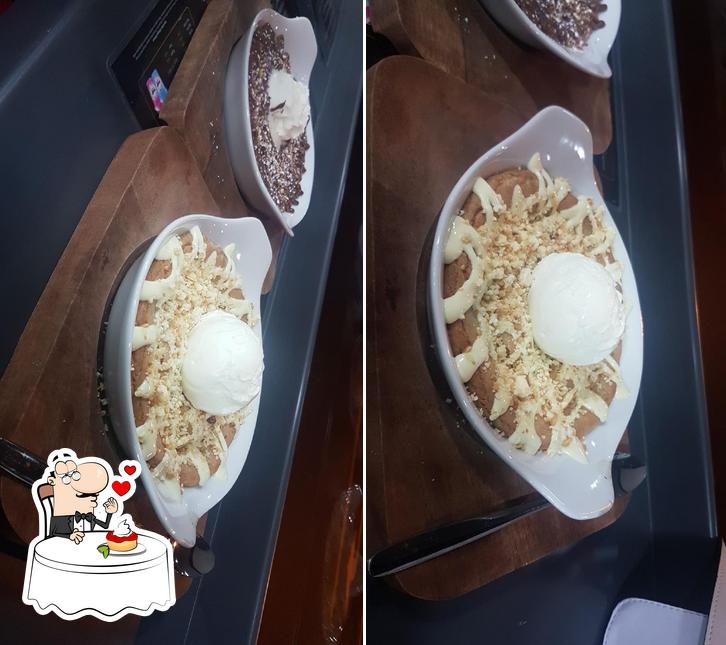 Ice Hut Creamery in Bradford Restaurant menu and reviews