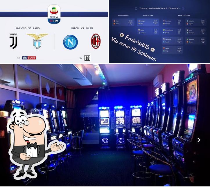 Ecco una foto di Foxin'WINS Sala VLT-SCOMMESSE-BAR