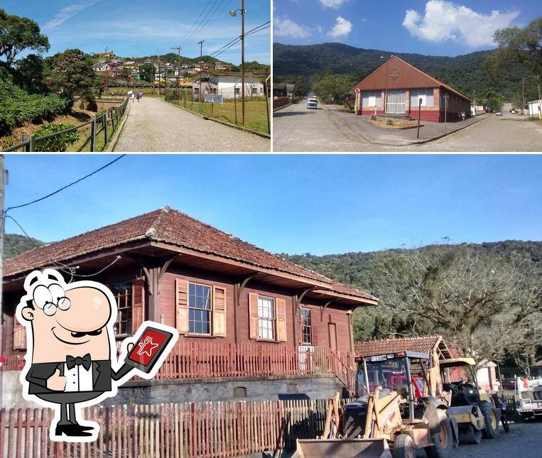 a parte exterior é uma característica importante do Restaurante Vila Inglesa Paranapiacaba