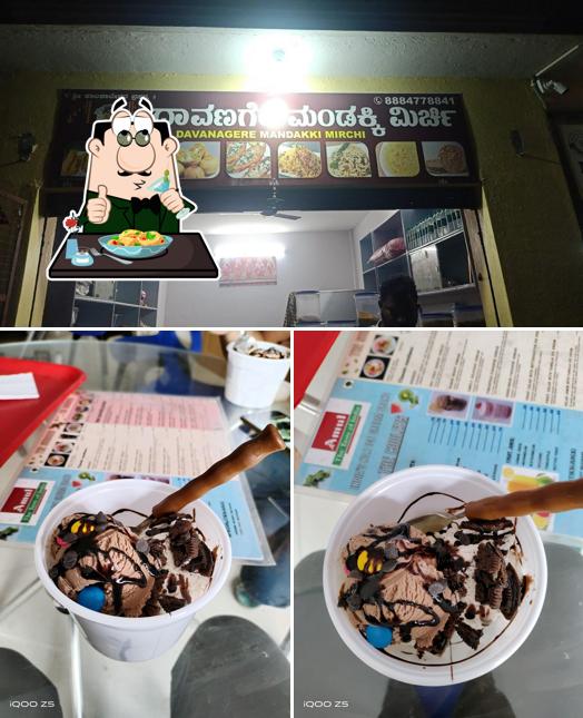 Davanagere Mirchi Mandakki Hotel