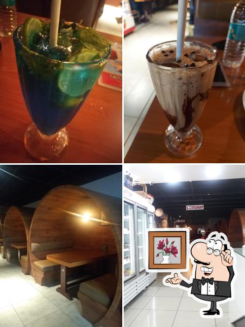 Famous Restro is distinguished by interior and drink