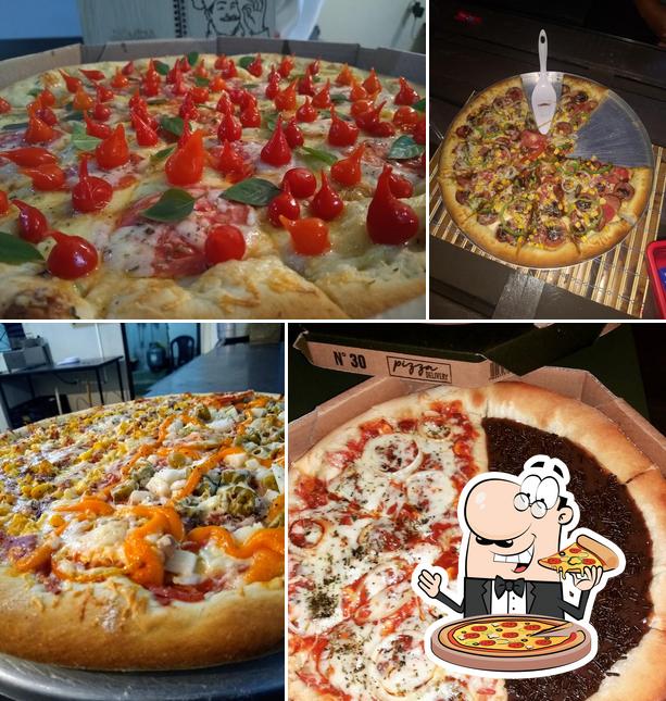 Experimente pizza no Pizzaria e Hamburgueria Chapa Quente