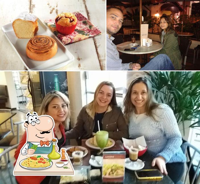O Fran's Café Pio XI se destaca pelo comida e balcão de bar