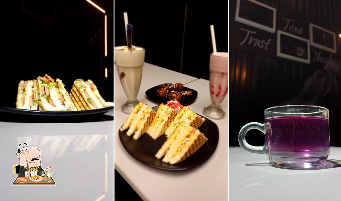 Food at Darbuka Cafe