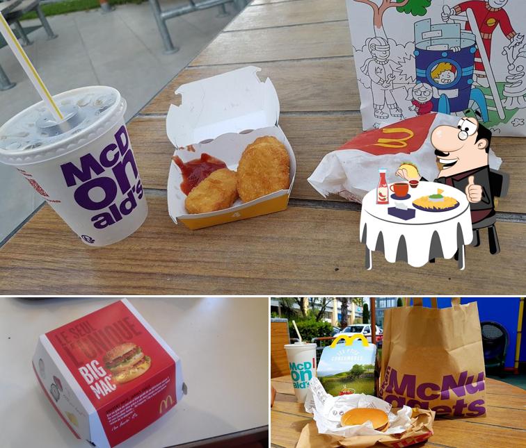 Tómate una hamburguesa en McDonald's