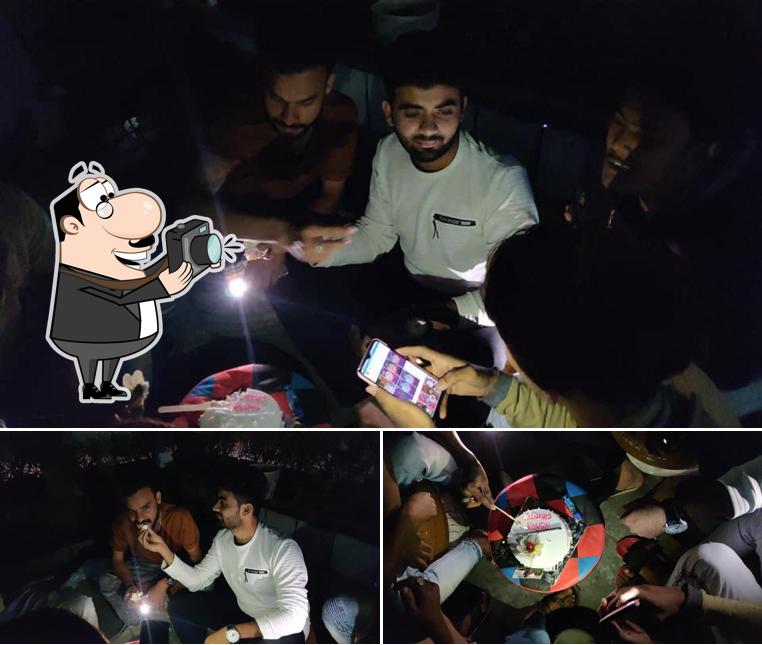 Look at the image of Ekdum Kadak