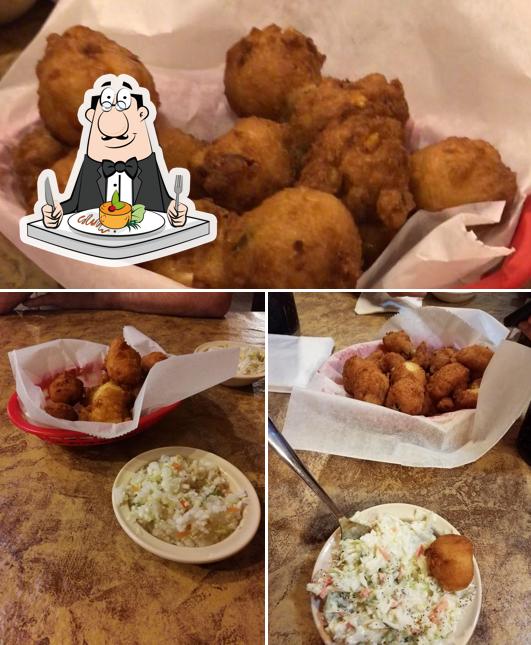 Catfish Cabin, 1290 S Highland Ave in Jackson Restaurant reviews