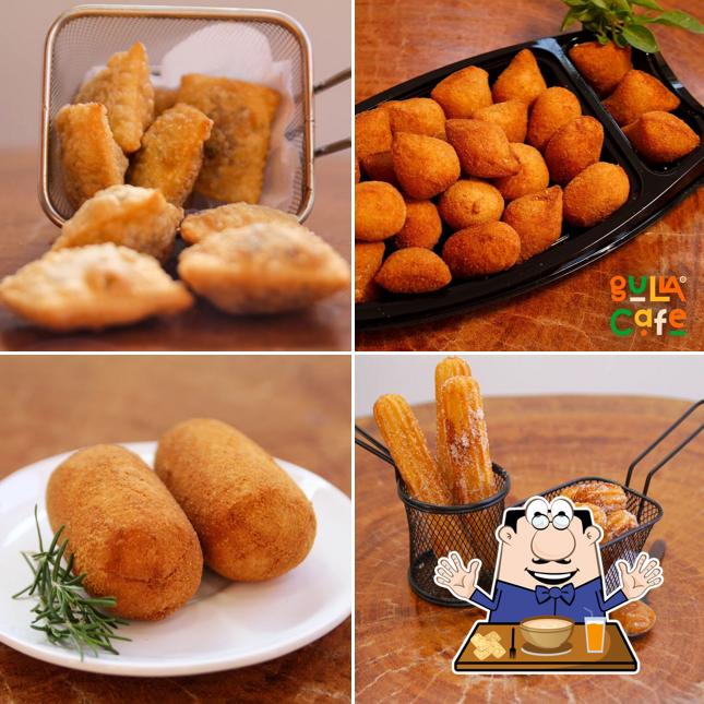 Comida em Gulla Café