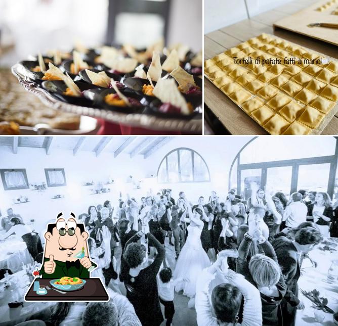 La foto di cibo e nozze da Ristorante La Tana Del Riccio