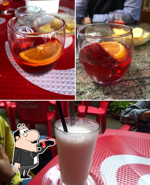 Prenditi un drink dal menu