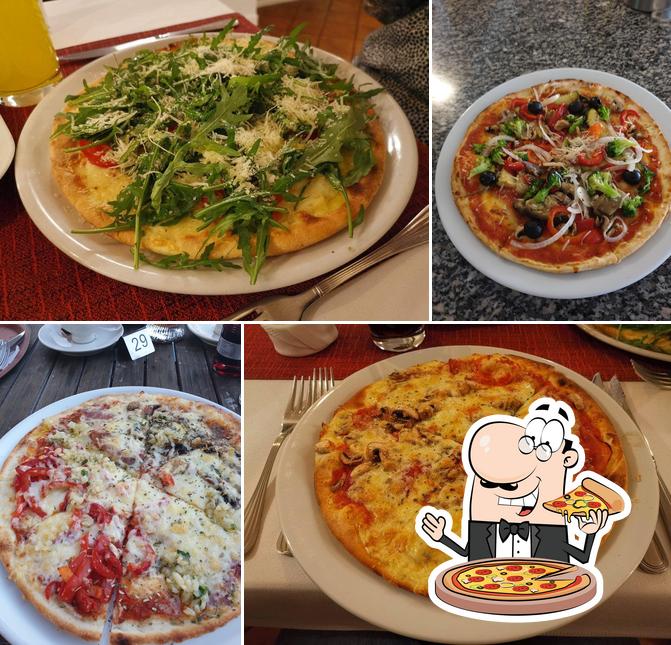 Commandez des pizzas à Restaurante Pizzeria Peperoni