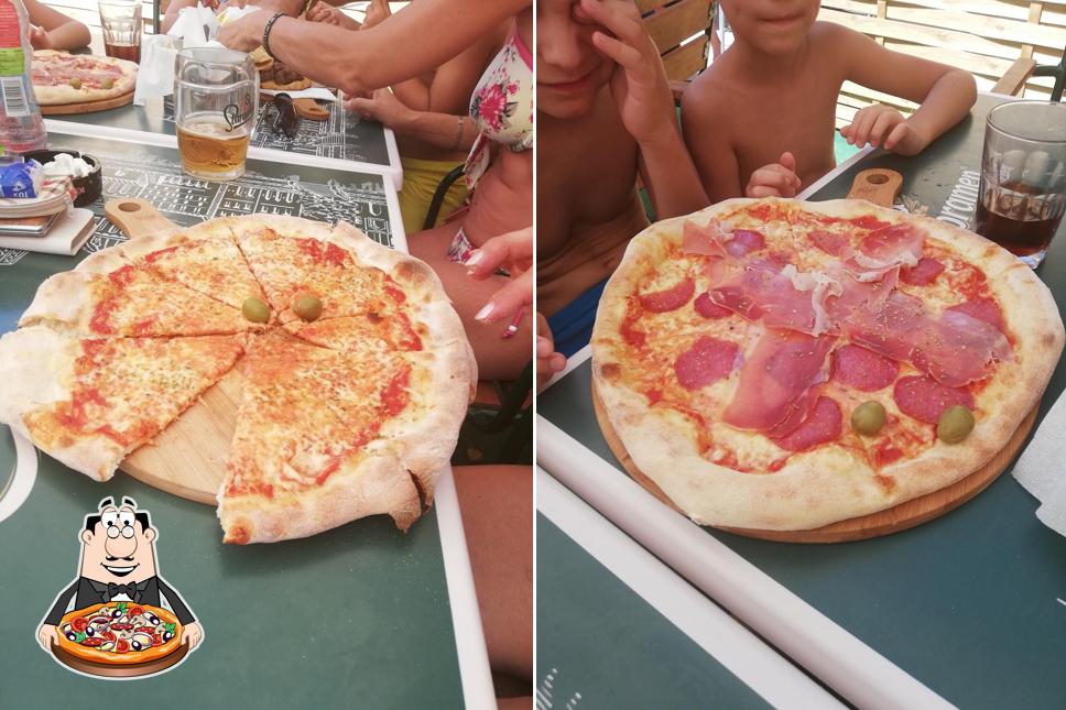 Ordina una pizza a Caffe bar Bizarre