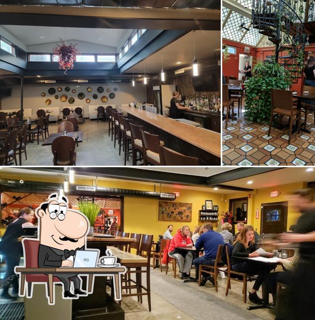 Hecks Ohio City in Cleveland Restaurant menu and reviews