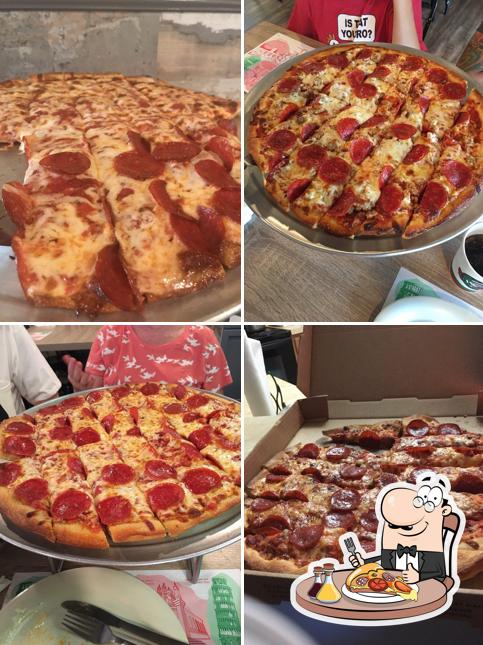 Twin Trees Pizza in Palm Beach Gardens - Restaurant menu and reviews