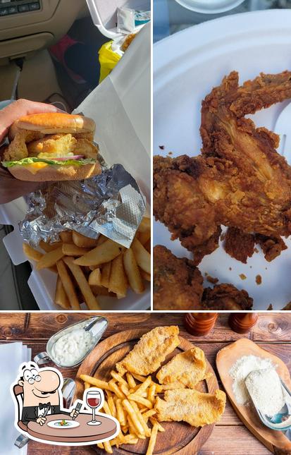 The Captain's Table Fish and Chicken, Pontiac - Restaurant menu, prices ...