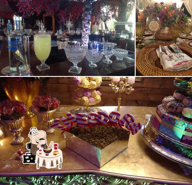 A imagem do Buffet Maison Villa Nobre’s comida e bebida