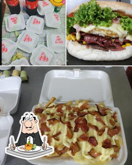 Dê uma olhada a imagem apresentando comida e exterior no Lanchonete Lu Lanches