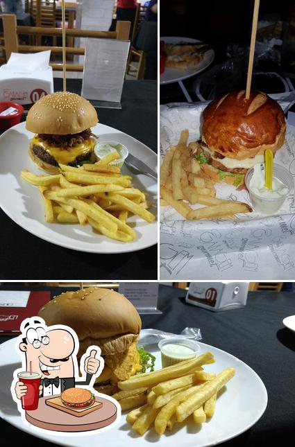 Experimente um hambúrguer no Garagem Gourmet