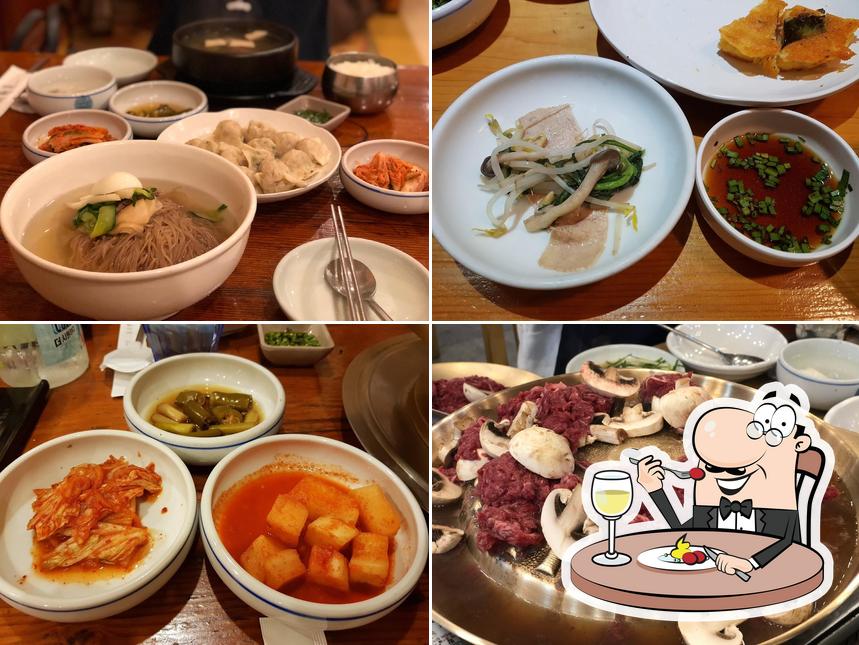 Meals at Nampo Myeonok 남포면옥