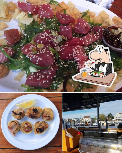 Bracco's Clam & Oyster Bar in Freeport Restaurant menu and reviews
