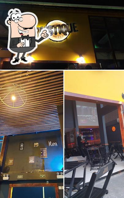 Rustique Lounge Bar