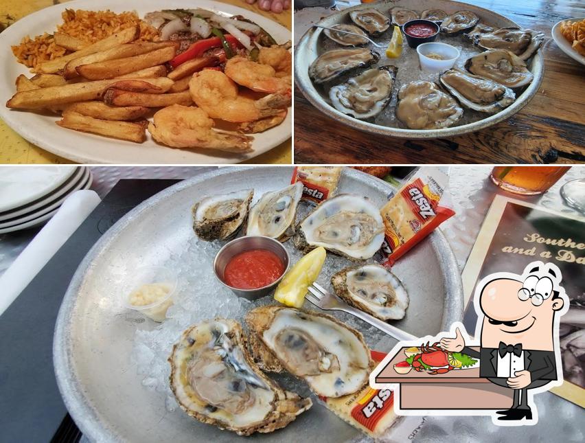 Shem Creek Crab House in Mount Pleasant Restaurant menu and reviews