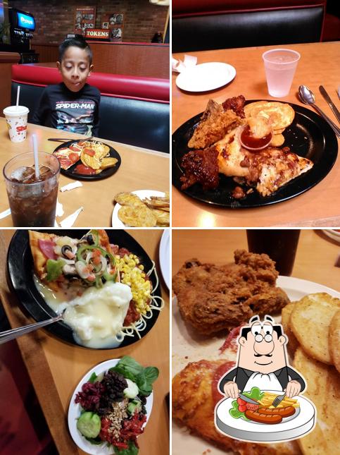 Meals at Shakey's Pizza Parlor