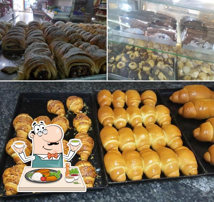 Comida em Padaria Estrela de Ouro