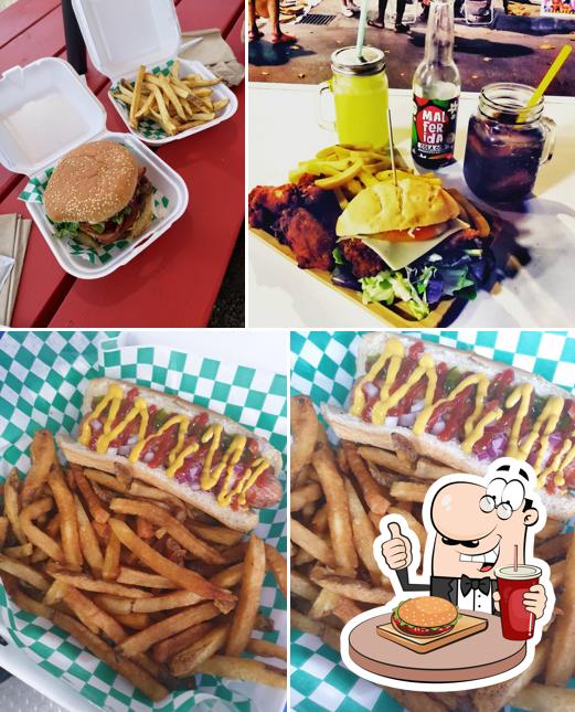 Find the best place to eat in Deep River, Ontario, summer 2024